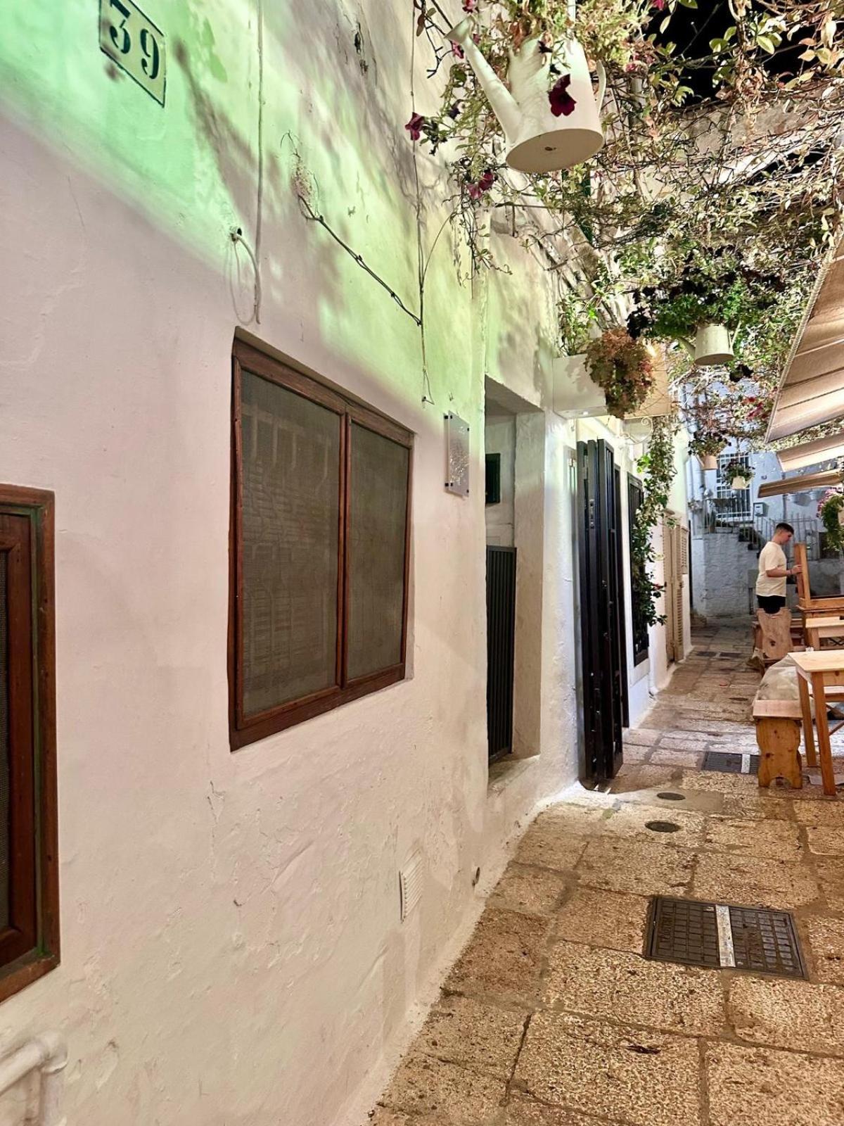 Alcova Cellini Hotel Cisternino Exterior photo